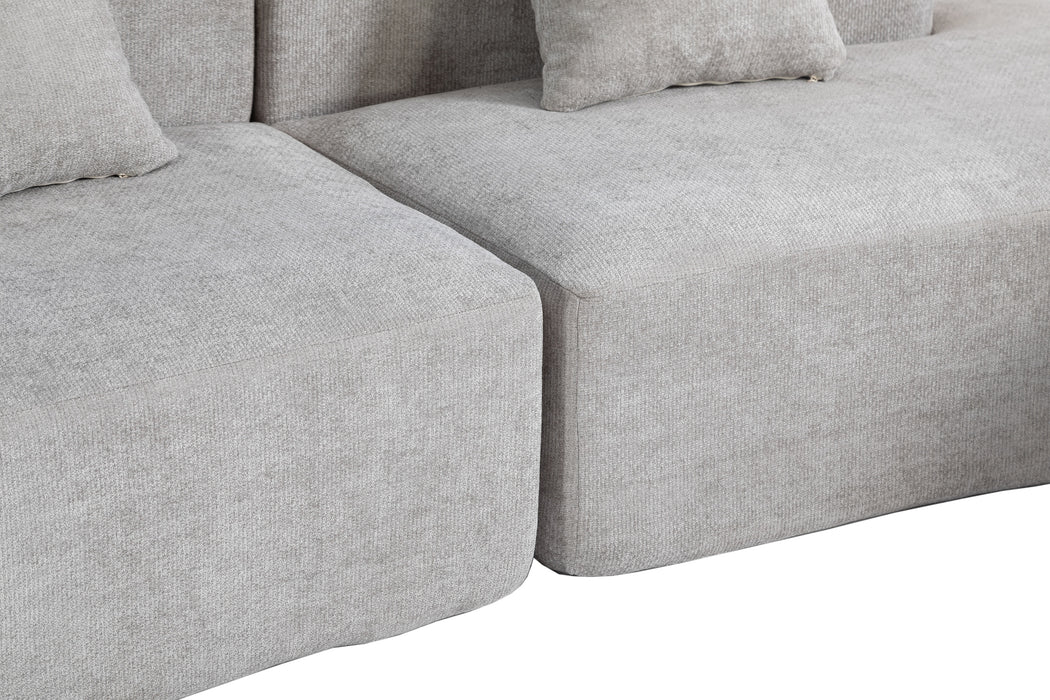 The Curved Modular 3-Seater: Your Go-To Sofa for Relaxation