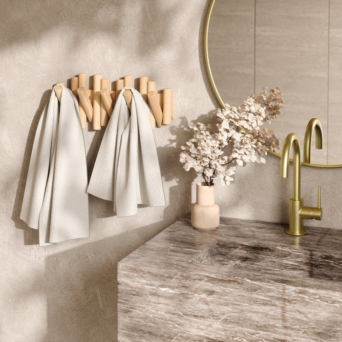 NSIMG-SHA256:803159cb80df0c3af2816502dc9eb1e3c655a13974ea03dbf8e6e62eaed5efe2 · Isalbi Umbra Picket Rail Hook Natural