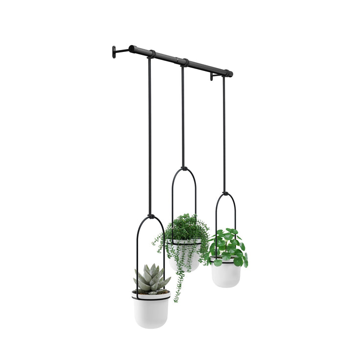 NSIMG-SHA256:a13eda990ee844e670f305000d224a41e1167ced0770a0feb8e771edc671b54b · Isalbi Umbra Triflora Hanging Planter White & Black