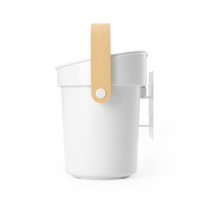 NSIMG-SHA256:e70e63375878574a10ba1fef04a0a2fc2ab1069ee4faaf139cbc5304c468541b · Isalbi Umbra Bellwood Compost Bin White & Natural