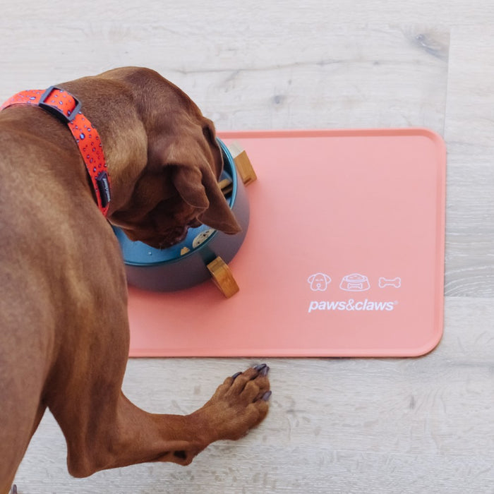 Paws & Claws PET NON-SLIP SILICONE FOOD MAT 49X30CM RECTANGLE