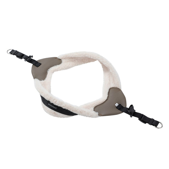 Paws & Claws FAUX FUR & LEATHER HARNESS MED 48-60CM