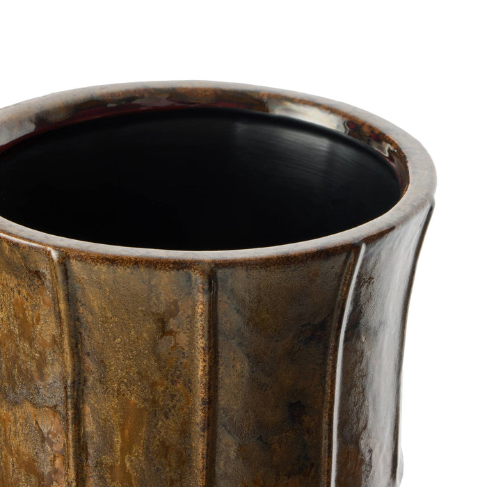 NSIMG-SHA256:ffeed012bae24d127fa62c75a5d933ca93156e9da692d677c7060d613061bd0a · Isalbi Rogue Brynn Vase Brown