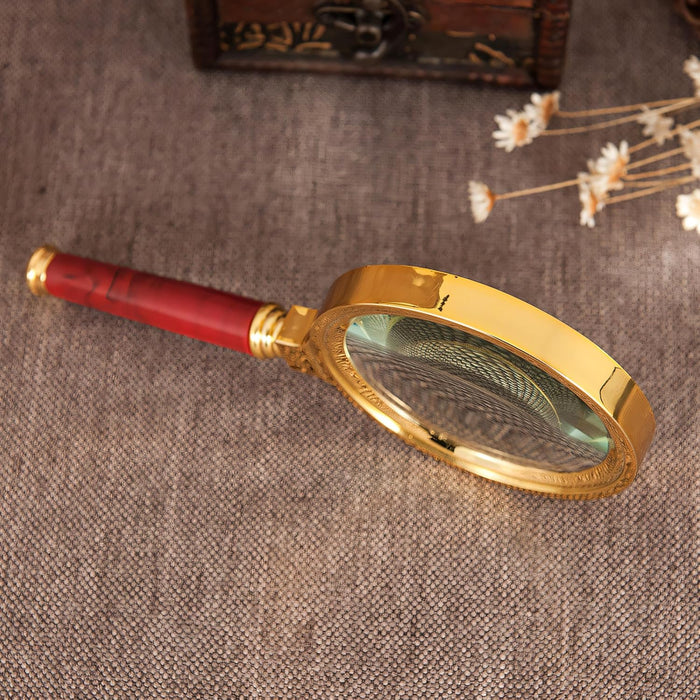 ONEIN Vintage Gold Magnifying Glass – 5X Handheld Magnifier with Clear Optical Lens & Elegant Wooden Handle, Perfect for Reading, Hobbies, Seniors, Inspection, and Insects
