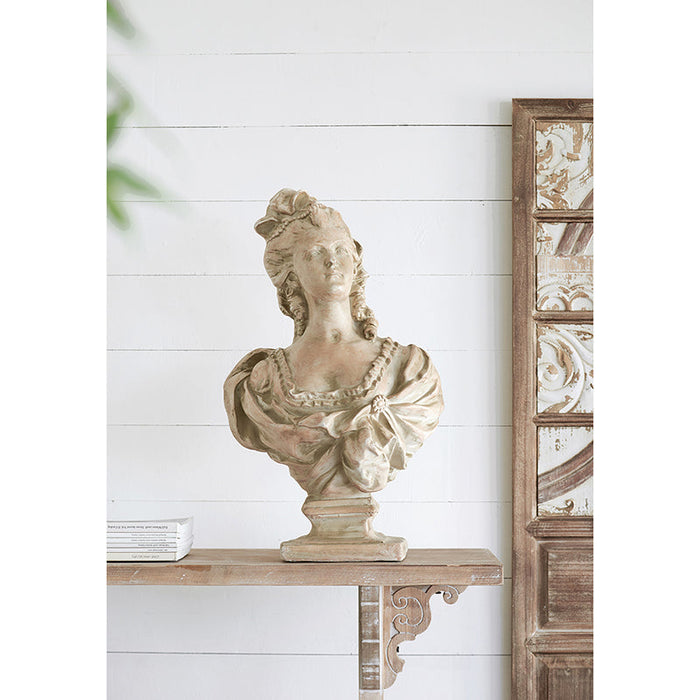 Edith Lady Statue