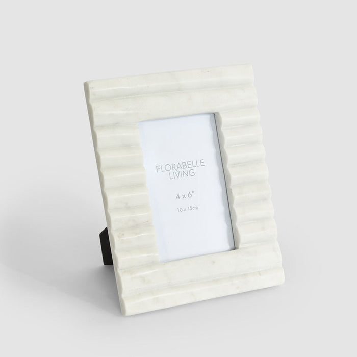 Cici Ribbed 4 x 6 Photo Frame Marble