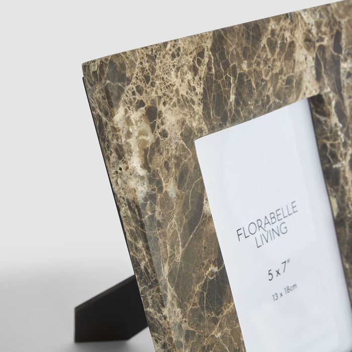Oro Frame 5 x 7  Dark Emperador Marble