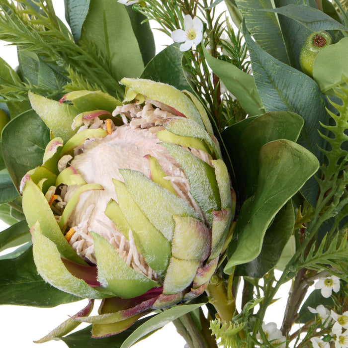 NSIMG-SHA256:b70a1a94f476bb1ed1c4b3cedac65bc39a24522db266355bfd6c2a3bed5253ee · Isalbi Rogue Grand Protea Native Mix - Claire Vase Green