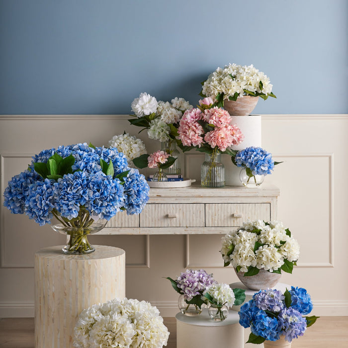 NSIMG-SHA256:889ac87d3202bfe0361071e0ff382dbb118cf56583f6ff96cb741165c78f4c91 · Isalbi Rogue Hydrangea - Sphere Vase White