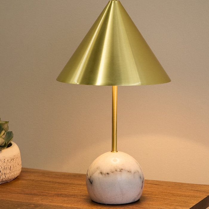 NSIMG-SHA256:dac5ac9b77c567ef00a69572efc6a8d94f8e999f3dc0aa384e140cc027e6a83a · Isalbi Amalfi Charlie Conical Table Lamp Gold