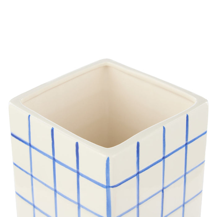 NSIMG-SHA256:8490d9585109839fa431bc83a1537233bbca6f9bfeb1529731967a4c79f621d3 · Isalbi Emporium Lulu Collection Grid Vase Square Blue