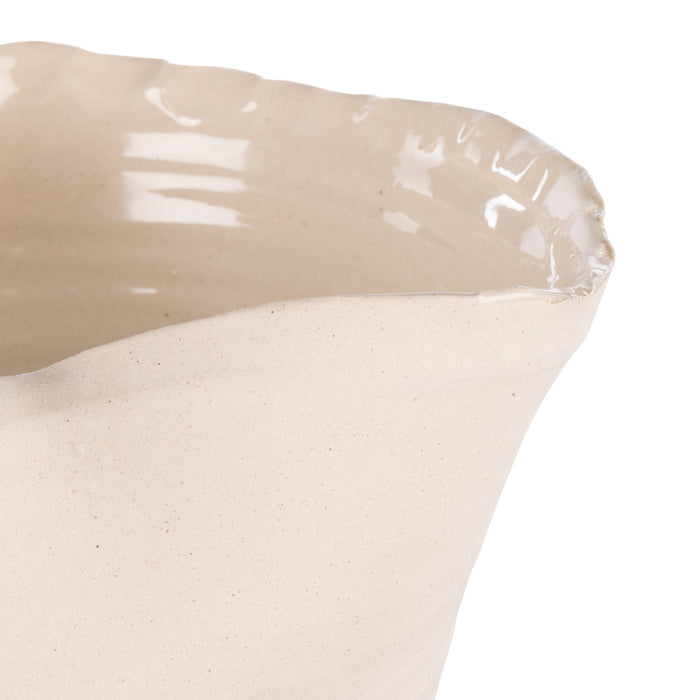 NSIMG-SHA256:47cde357de1c02c220e504ed8a1e16b398a6c58622a62c5fdaf29e3126dd288c · Isalbi Rogue Tulle Vessel Cream