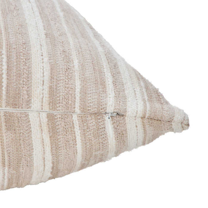 NSIMG-SHA256:301613343ebc043c78e139b8de6a0652a4514defac85fd8bc3b7ee18d5c009ce · Isalbi Amalfi Ember Cushion Natural & White