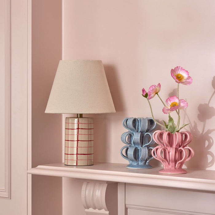 NSIMG-SHA256:db32dd513ebd421afc4050578ad626768aaa542bf0be3604b987e178d20c4e88 · Isalbi Emporium Ribbon Bud Vase Blue