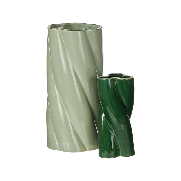 NSIMG-SHA256:6eec56923606760064c96d57fc05f23eafad967eeb4ea1856574b4efdcf793cd · Isalbi Emporium Rory Twist Vase Sage Green