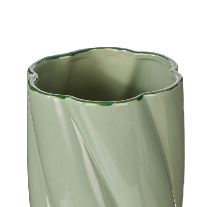 NSIMG-SHA256:99683f9d77c966aac482935a5420c1b47419be68f11cb67cb3baec93075a80dd · Isalbi Emporium Rory Twist Vase Sage Green