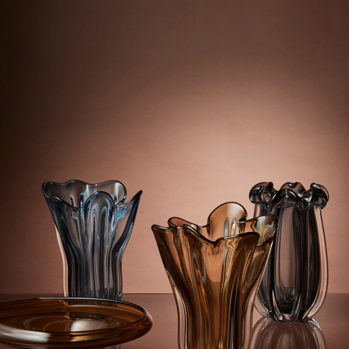 NSIMG-SHA256:b16087bbb5496044b614a48b4ea0c6dd9f67ecb849510b6c7a6957d97e93630e · Isalbi Amalfi Wavy Glass Bowl Brown