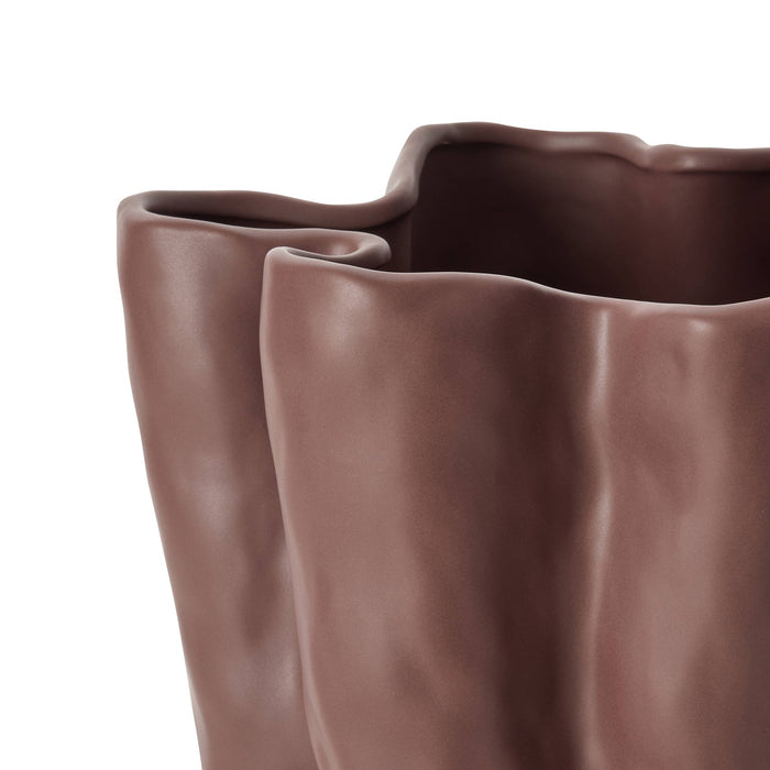 NSIMG-SHA256:1f424df576245752c7f900ee92b15c0d6bf38a8244435f48db97e42994fbaaf5 · Isalbi Amalfi Fluid Vase Purple