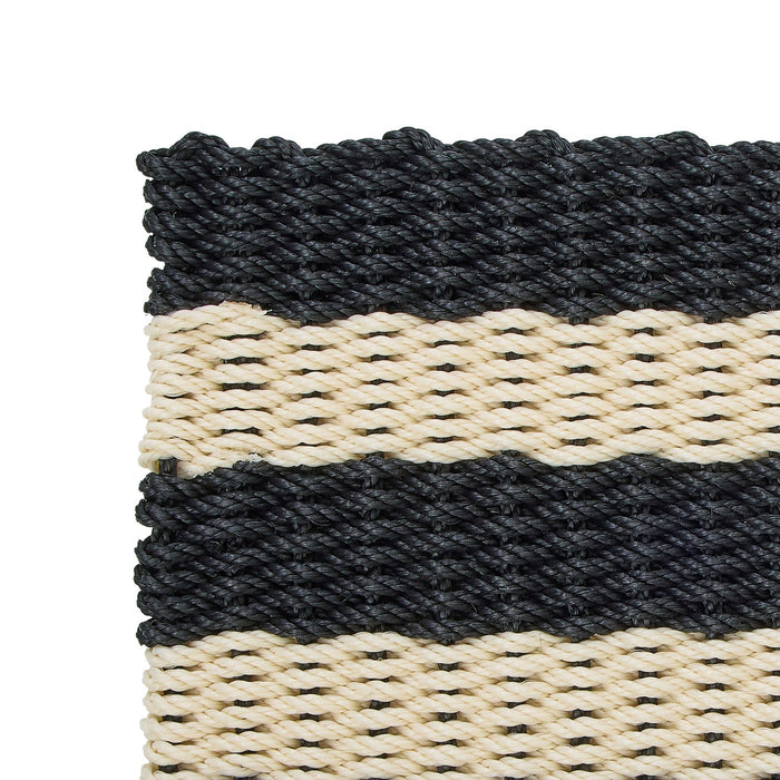 NSIMG-SHA256:eca5ded6ec40d3c56e0194bf21d176d0ae1c82cc08d54ae477b5a79b7c41b3be · Isalbi Amalfi Rope Door Mat - Stripe Black & Cream