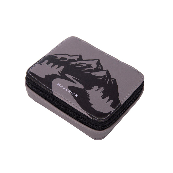 NSIMG-SHA256:597a4987e9d269f959616fbcc21a49180d907425fad1971afb2c9b69cbea6d07 · Isalbi Maverick Toiletries Bag CDU 12pcs/3 Assorted