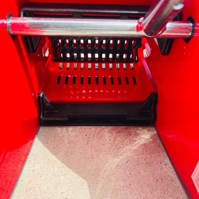 Oates IW-500B Ezy Ergo Press Wringer - Blue, Red, Green, Yellow