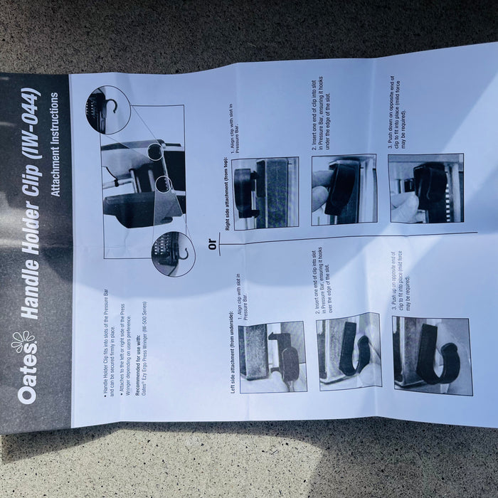 Oates IW-500B Ezy Ergo Press Wringer - Blue, Red, Green, Yellow