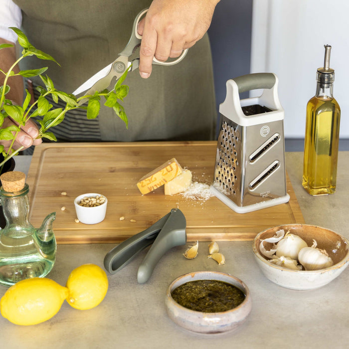 NSIMG-SHA256:5a566b66c7eb20a6d97bb5bbf39db27065440c26df4ebb31d52696b494bcf922 · Isalbi MasterChef Sage Gadgetra Universal Scissors Sage