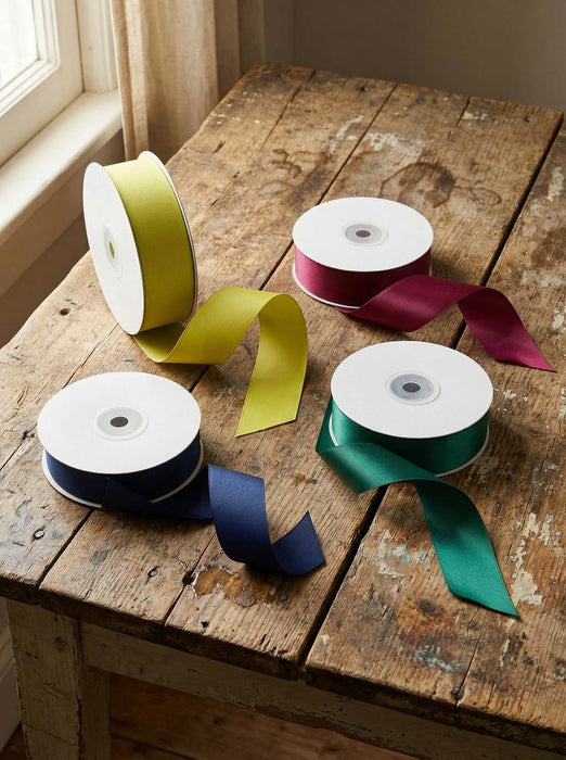Hunter Green 25mm Double Sided Satin Ribbon 25 Yards - P925