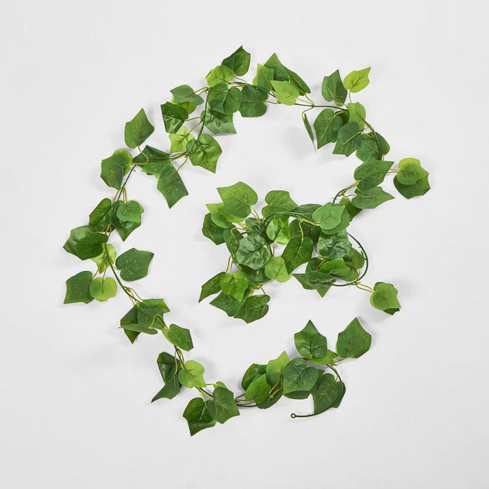 Leaf Garland Green set of 12