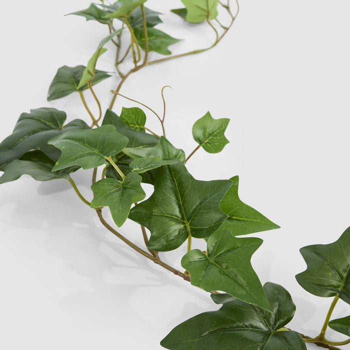 Ivy Garland UV Coated 150cm