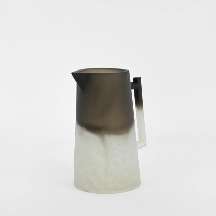 Halo Jug Swirl Resin B&W