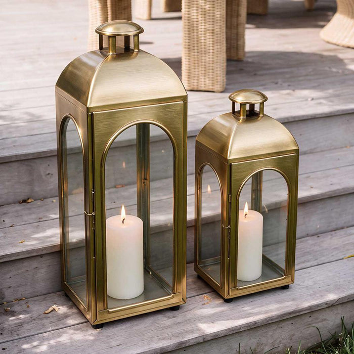 Coachhouse Lantern Large Brass - Outdoor
