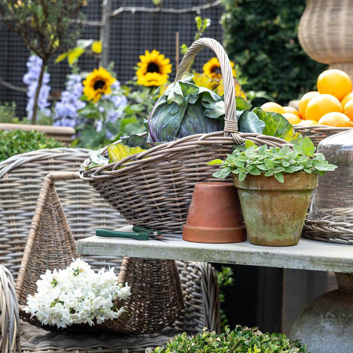 Provender Basket