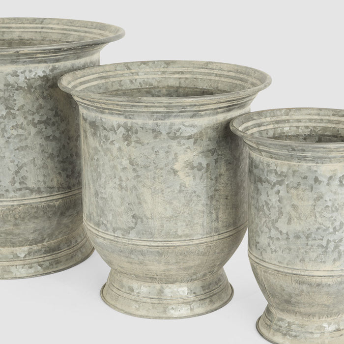 Nimes Zinc Planters