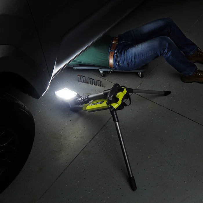 Ryobi 18-Volt ONE+ Cordless Hybrid Tripod Stand Light (Tool Only)