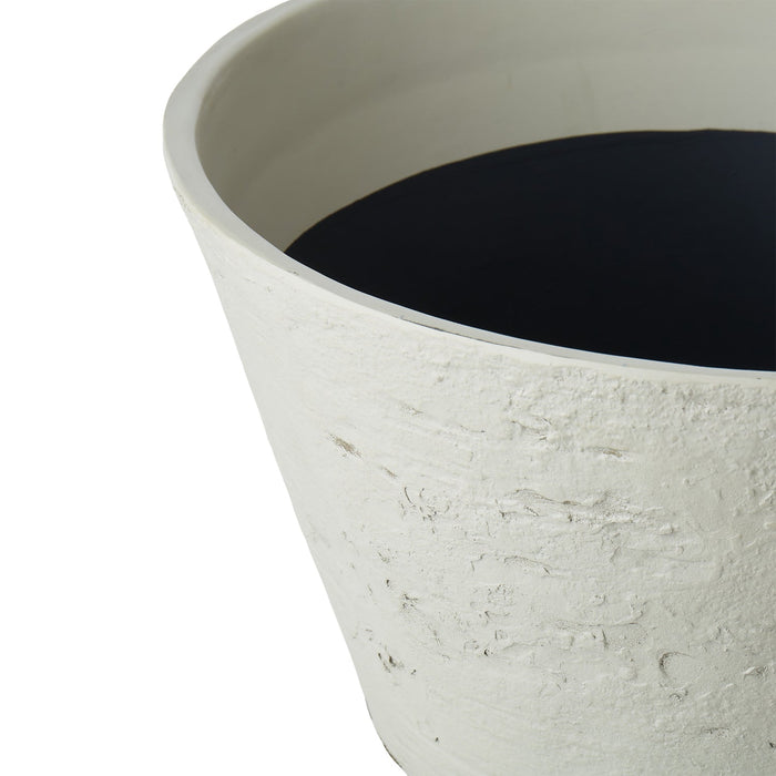 NSIMG-SHA256:1e3b9f74c021ea87e43cfe63301d7bae451960cfb090d38fe5da0070eec438c7 · Isalbi Rogue Rustic Stone Look Shallow Planter Pot Rustic Cream