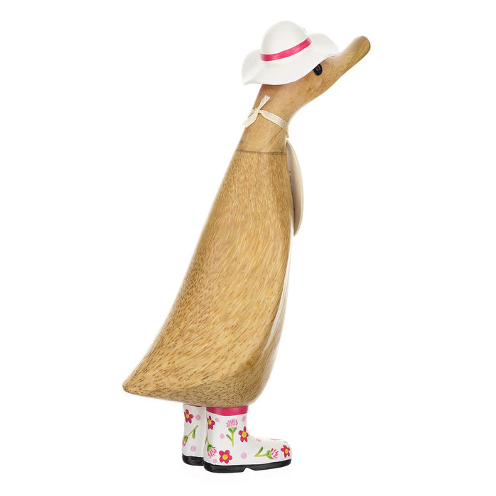 NSIMG-SHA256:2fd56f82d7f3fada3aa15113334fc4650fbe5c8e5d4c6cac59914273d545957e · Isalbi DCUK British Flower Hat and Boots Ducklings 3 Assorted Natural