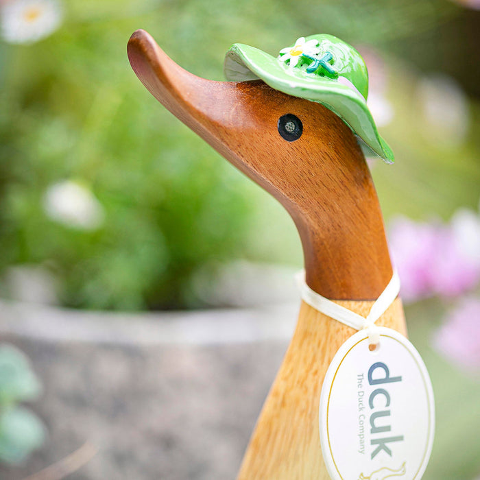 NSIMG-SHA256:ff1fc4fd89bb8ca27d9b842ff4f6bd6f8b2e346eca2222a4912cdf2b2d230647 · Isalbi DCUK Floral Hat Duckling CDU 5 Assorted